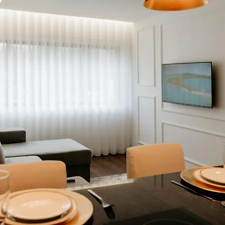 G 0.6 - G.oogle Nest Smart House Lägenhet Braga